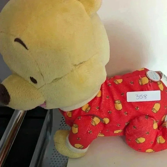 Disney Baby Pooh Bear Touch N Crawl Plush Toy Crawling Sing Talk Just Play - Picture 7 of 7